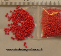 Rocailles 2mm rood. 20 gram.