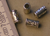 Metalen kraal type 14. 100 st.